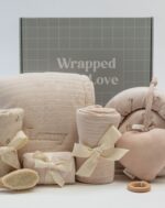 מארז מתנה מיננה - Wrapped With Love - ורוד בהיר – תמונה 2