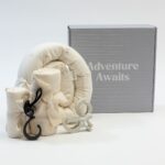 מארז מתנה מיננה - Adventure Awaits - שמנת